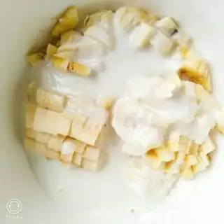 Make Banana sandwich step 1