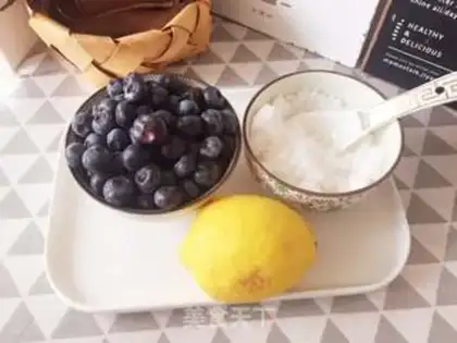 Make Blueberry sauce step 0