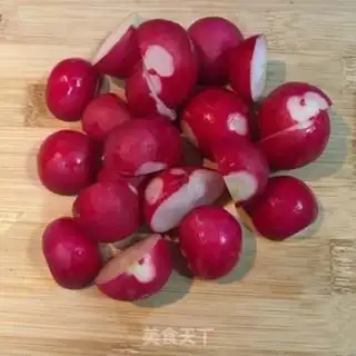Make Cherry carrot honey juice step 1
