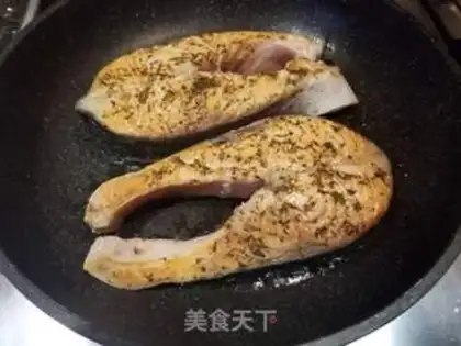 Make Fried salmon step 2