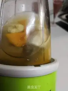 Make Mango banana juice step 2