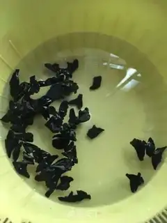 Make Fresh lilies for wood step 0