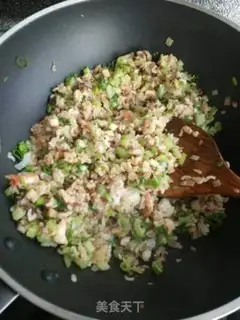 Make Fry mushroom celery shrimp step 15