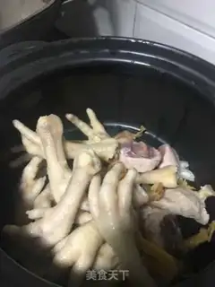 Make The gel chicken claw step 7