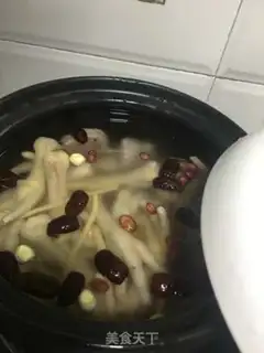 Make The gel chicken claw step 11