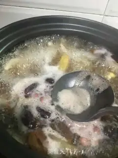Make The gel chicken claw step 12