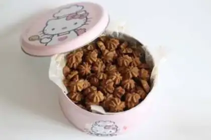 Make Sakura coffee cookies step 15
