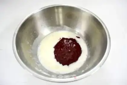 Make Nine flower mousse cakes step 1