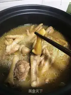 Make The gel chicken claw step 15