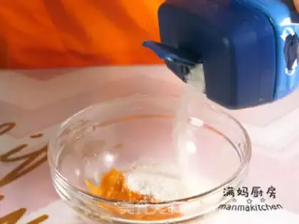 Make Apple donuts step 3