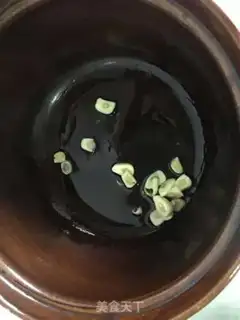 Make A golden mushroom with tomatoes step 3