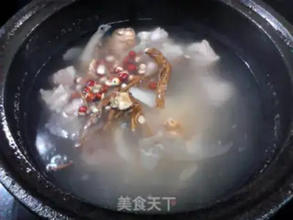 Make Western ginseng will be the crumb soup step 12