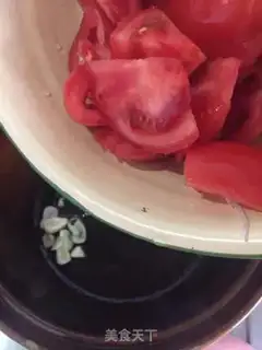 Make A golden mushroom with tomatoes step 4