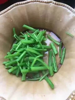 Make Celery with soybeans step 4