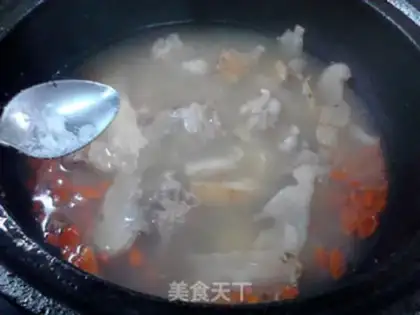 Make Western ginseng will be the crumb soup step 14