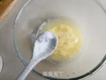 Make Cream eggs step 1