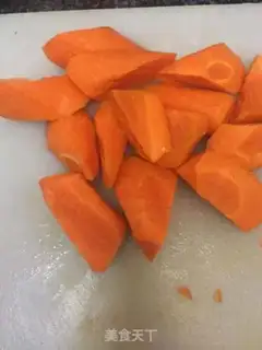 Make Gargan carrot bone soup step 1