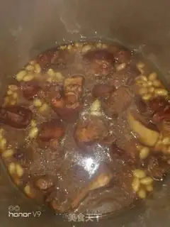 Make Pig hoof and soybeans step 4