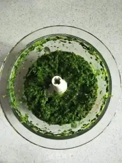 Make Spinach chicken chest dumplings step 3