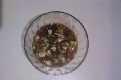 Make Spicy oil spinach step 8