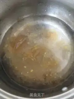 Make Pelican omelet soup step 1