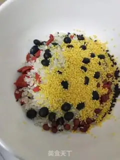 Make Black sesame dry rice step 1