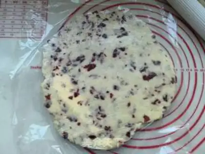 Make Cranberry cream scone step 10