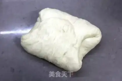 Make Chinese light cream toast step 4