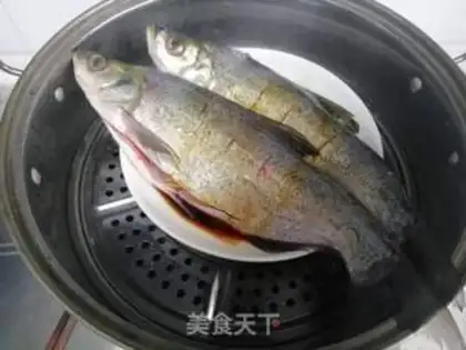 Make Fresh white fish step 4