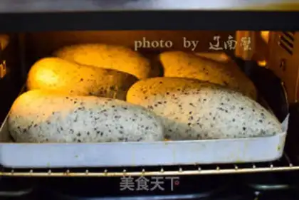 Make Black sesame bread step 12