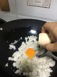 Make Meatball fried rice step 7
