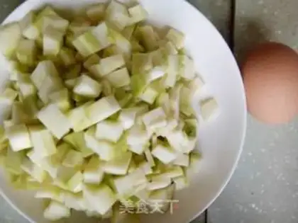 Make Pumpkin with eggs soup step 1