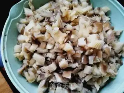Make Pork dumplings step 2