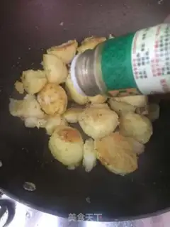 Make Pepper salt potatoes step 5