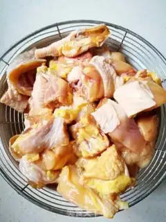 Make Three chicken carrots step 1