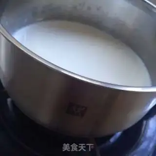 Make Milk oatmeal bowl step 1