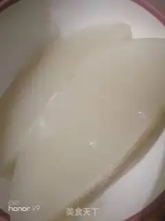 Make Frozen face step 1