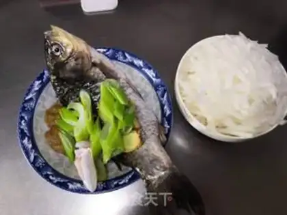 Make The radish gravy soup step 0