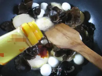 Make Black-mucked quail egg tortoise chicken step 4
