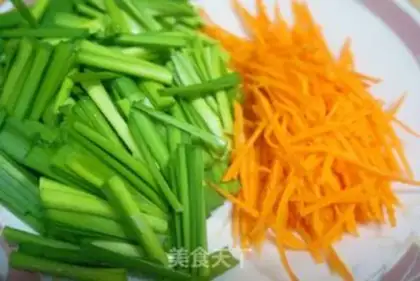 Make Soccer bean sprouts step 1
