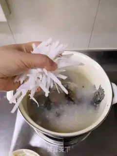 Make The radish gravy soup step 9