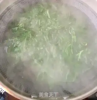 Make Scrambled eggs step 3