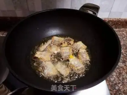 Make Sour spicy spicy fish step 5