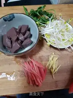 Make Duck blood, soybean soup step 0