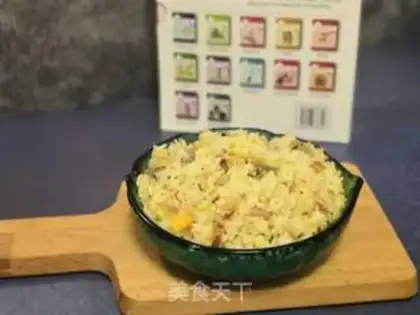 Make Onion egg fried rice step 5