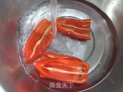 Make Thousands of red peppers step 3