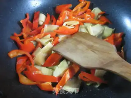 Make Thousands of red peppers step 9