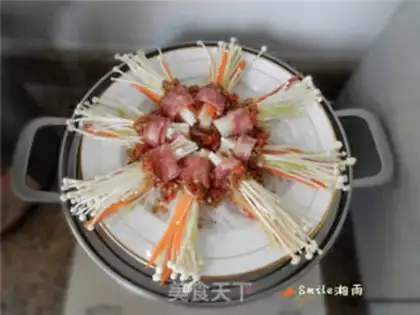 Make Flowers with expensive sausage mushrooms step 12