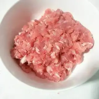Make Meatball pear soup step 1