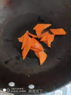 Make Pineapple greasy meat step 6
